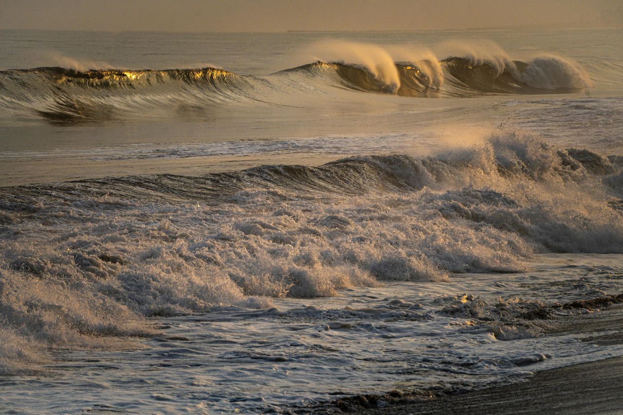 waves background